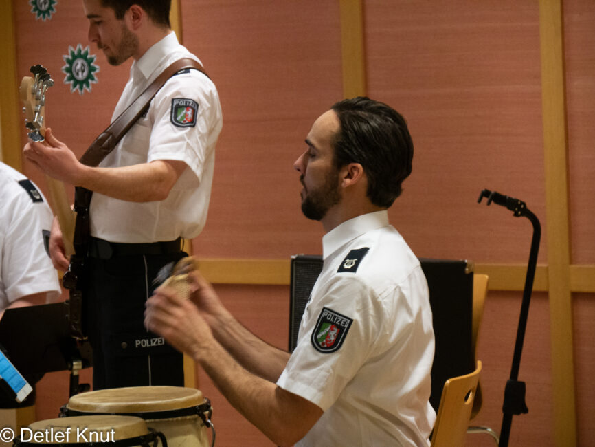 Krimilesung Polizeipräsidium Düsseldorf 2023 25 Jazz-Pop-Rock-Ensemble des Landespolizeiorchesters NRW