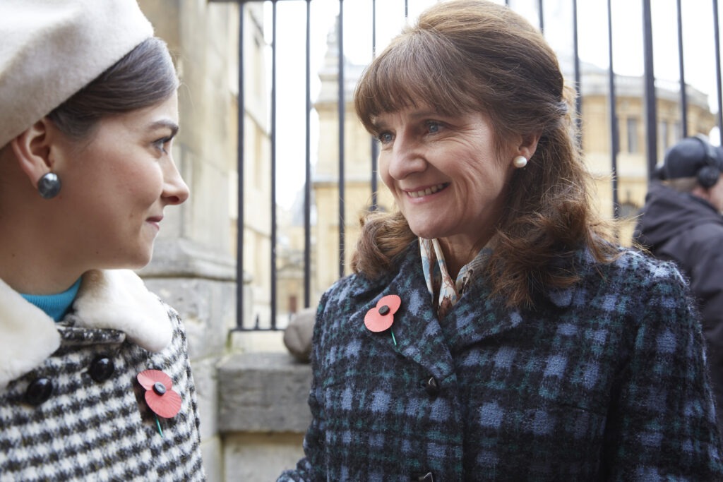 »Der junge Inspektor Morse« - Komplett-Box mit 22 DVD 32 Joan+Win Thursday © edel motion